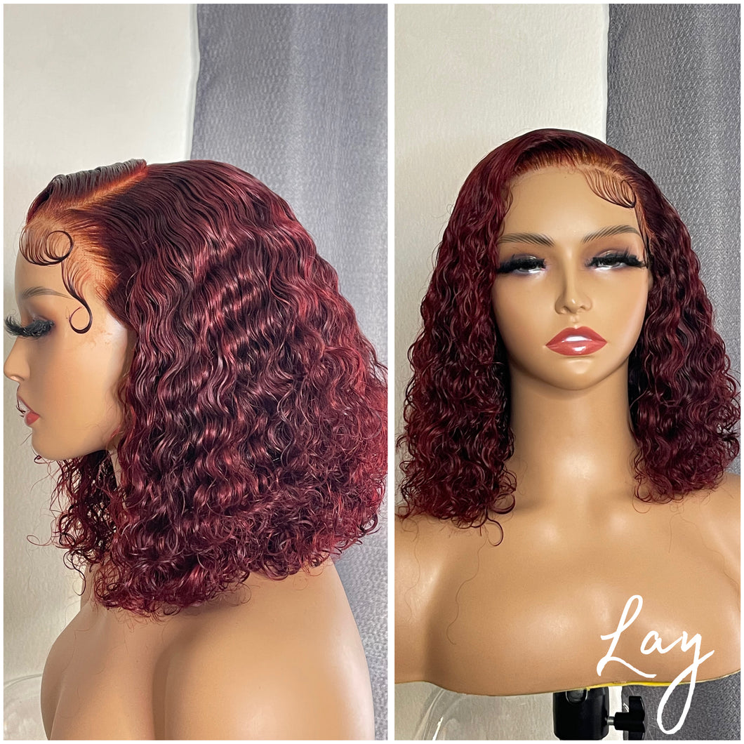 Lay (7x4 curly tapered bob)